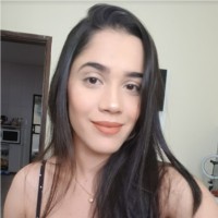 Quézia Dias