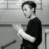 史博宇
