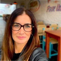 Amia Robles