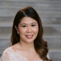 Lea Briones, Cpa, Cma, Cii
