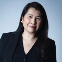 Peggy Pak, Mfa
