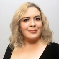 Elizabeth Moniz (Cupertino)