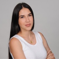 Niarou Elina