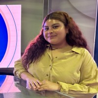 Claudia Flores