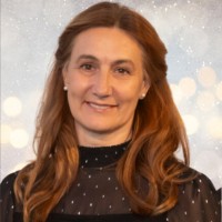 Éva Kristofori-Wallek, MA, MBA