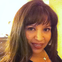 Sylvia Oyos