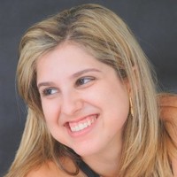 Flavia de Paula Cunha Matheus