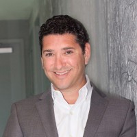 Dr. Raj Gupta