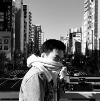 Yik Lau