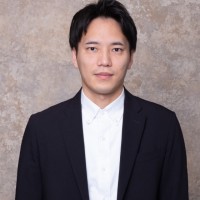 比護拓郎