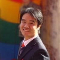 Yonggang Huang