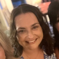 Jayne Lowe