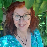 Deanne Bates