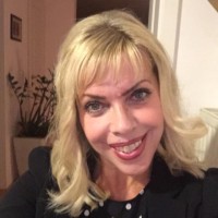 Sandra Schlosser