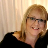 Shelley Hirst