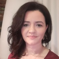 Thamirys Schoenau Olegario