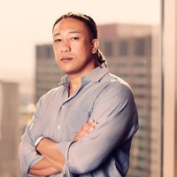 Byron Flores