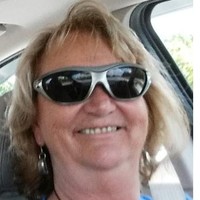Debra Gelinas