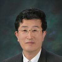 이동욱