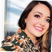 Simone Akbarzadeh
