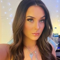 Alexa Cole