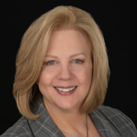 Margie Bolt, Arm, Caps