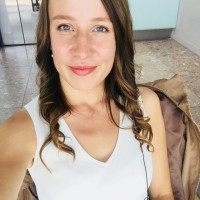 Mona Handschuch