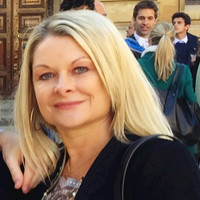 Melanie Curtis