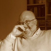 Michael Dr. Többens