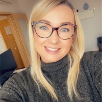 Suzanne Russell
