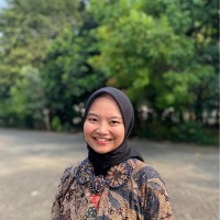 Adela Damika Putri