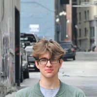 Lukas T.