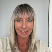 Karen Hunt