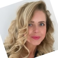 Naomi Teuben