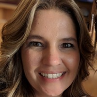 Karen Holcomb