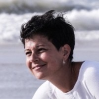 Dr. Anne Ackermann