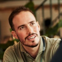 Cesc Carbó Roma (He/him)