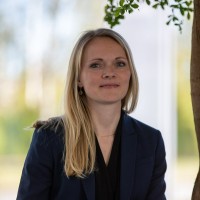 Helle Iversen