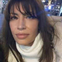 Angela Nesik