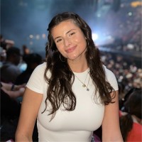 Emanuelle Hlass