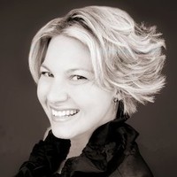 Agnes Koltay
