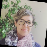 Jacqui Wells