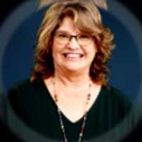 Gwen Hall