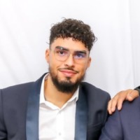 Zakaria C.