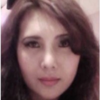 Nina Low