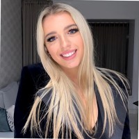 Lizzie Squire