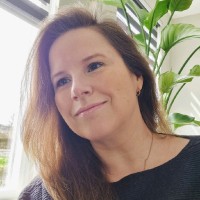 Linda Van Iersel-Touw
