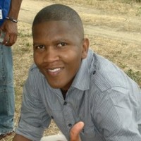Lennox Simakade