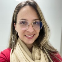 Glícia Lozer Brilhante Carneiro