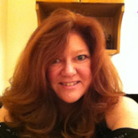 Pamela Pfeiffer